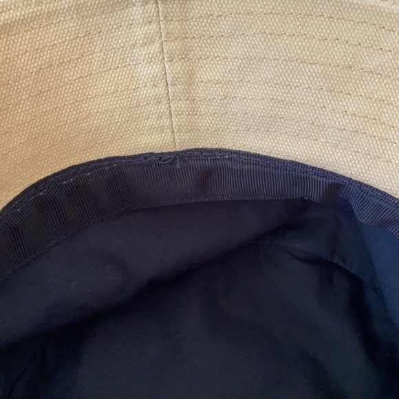 Vintage Barneys New York bucket hat - Picture 7 of 7